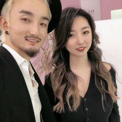 -Godhands美发设计沙龙