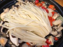 蒜蓉三菇-二孃鸡爪爪(东郊记忆店)