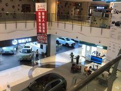 -丹尼斯7天地