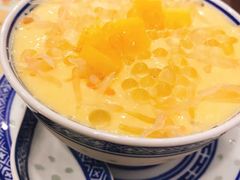 杨枝甘露-广信牛奶甜品世家(台东店)