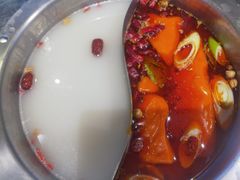 -马家斑.鲜鱼火锅(松湖万科店)