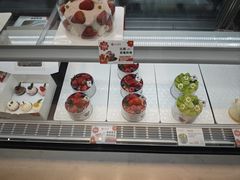 -花花卷卷·鲜食蛋糕(静安久光百货店)