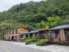 -雷波马湖风景区