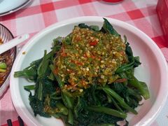 -洪霞餐馆·川菜·鲜货现炒(两江春城店)