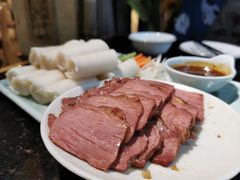 官渡饵块夹驴肉-飞虎过桥米线(翠湖店)