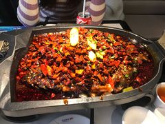-江边城外烤全鱼(世茂广场店)
