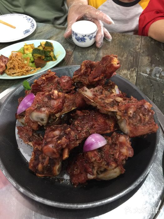 疯狂烤牛骨(总店)图片