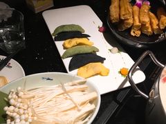 -捞王猪肚鸡火锅(财富中心店)
