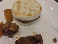 -曲江惠宾苑宾馆(大雁塔大唐不夜城店)