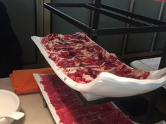 -左庭右院鲜牛肉火锅(浦江欢乐颂店)