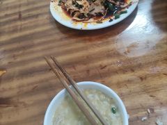 -温记府廟豆汤饭·始于1955年(海椒店)