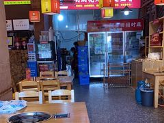 -阿婆情腊排骨火锅(金虹路店)