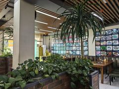 -闯关东牛排牛尾一锅香(海城店)