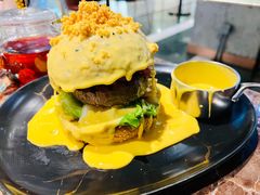 -Let'sBURGERplus·非常创意汉堡(三里屯店)
