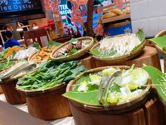 -亚马逊环球美食百汇(新城吾悦广场店)