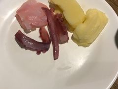 -遇上西雅图多融合海鲜自助餐厅(中房金谊广场店)