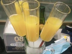 -红鼎豆捞·非遗鲍皇汤火锅(宝丰路店)