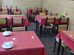 大堂-石锅坛肉(广场店)