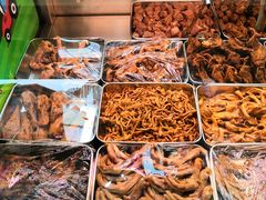 -绝味鸭脖(曼哈顿广场店)