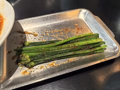 -蚝美人·生蚝海鲜烧烤(茶花园店)