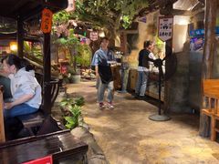 -城墙拐拐火锅(三峡广场黑金冠店)