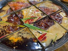 -正南齊北重庆老火锅(光华村直营店)