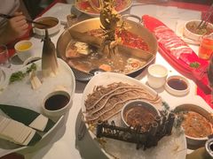 -小龙翻大江文化火锅(宽窄店)