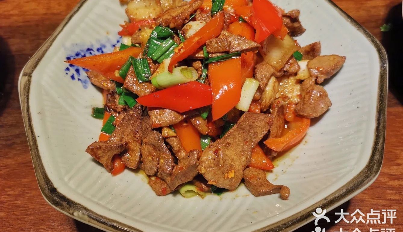 古色古香的环境，来自湖南的正宗湘菜馆