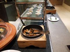 -海口绿发希尔顿酒店-田园汇自助餐·三文鱼·海鲜