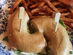 -杭州逸酒店(西湖武林店)