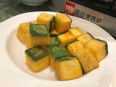 -亢龙太子酒轩(东湖店)