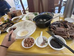 -官塘陈记鱼生·潮汕砂锅粥·牛肉火锅(潮枫路总店)