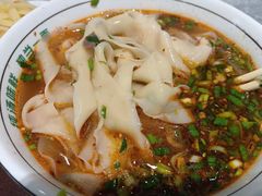 -牛一嘴·兰州牛肉面·大盘鸡(财富中心店)