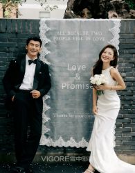 -雪中彩影婚纱摄影·微光艺术中心