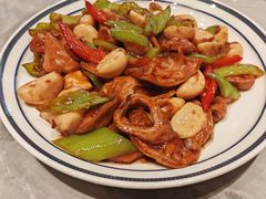 -东口码头·烧鸽子·鱼头泡饼·地方菜(金鹰悦城店)