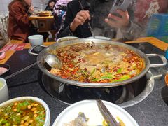-小饕荟雅安贡椒鱼鲜馆(广福桥店)