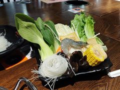 -呷哺呷哺 小火锅 (浦东新欧尚超市店)