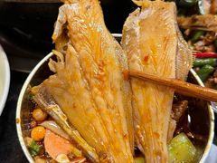 -鸿顺老铁锅美蛙鱼府(解放碑店)