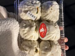 -白玉兰食品(中山公园龙之梦店)
