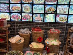 -新一家农家菜(华景新城店)