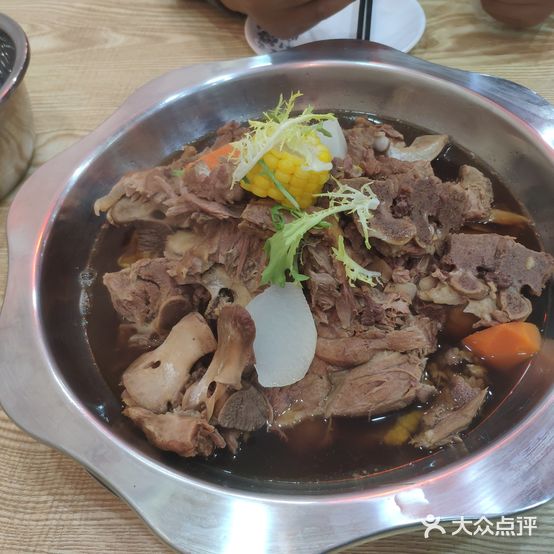香骨道自助骨头锅(派克公馆店)
