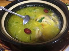 -云河农家乐饭店(福禄缘树山店)