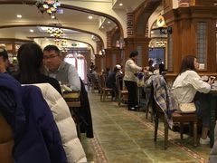 大堂-清真·玛丽亚新疆菜主题餐厅(浙江中路店)