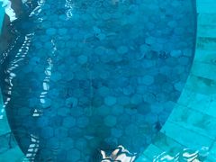 -红栌温泉山庄生态美食餐厅