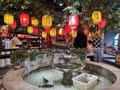 -万里闯关东铁锅炖菜馆(高新旗舰店)