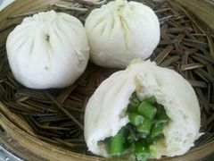 牛肉韭苔包子-胡家包子·清真(大众巷店)