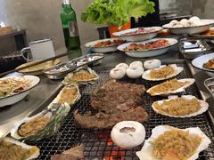 -马路牙子烧烤音乐酒馆(望京店)