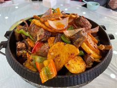 -撒拉人家.酸菜牦牛肉火锅