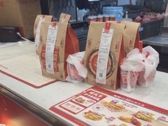 -塔斯汀中国汉堡(徐汇汇京广场店)