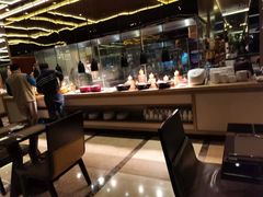 -大中华希尔顿酒店-念自助餐·嗨啤·小龙虾